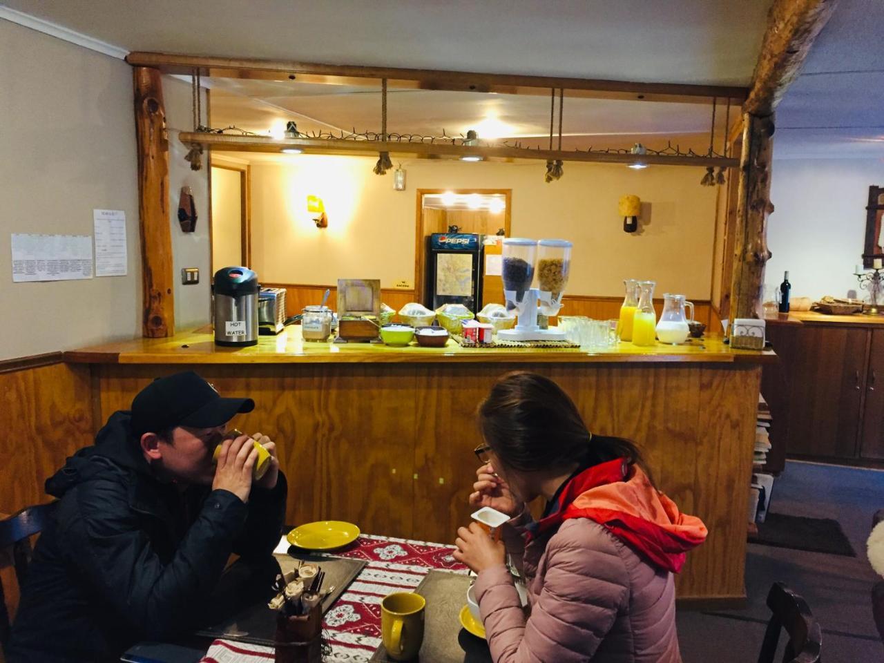 Bed and Breakfast Big Bang Patagonia - Traveler Assistance Пуэрто-Наталес Экстерьер фото
